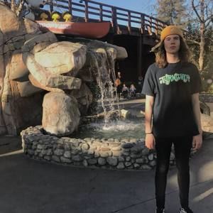 Meet your Posher, Jackson